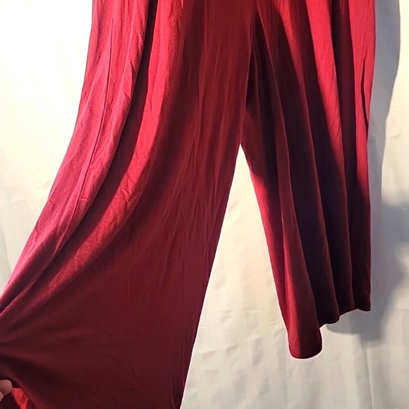 Amazon Essentials Women's Super Soft Short Sleeve V-Neck Wrap Jumpsuit, XL, NWT - Picture 8 of 10